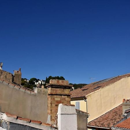 Lovely Flat In The Heart Of The Medieval City Hyères Esterno foto