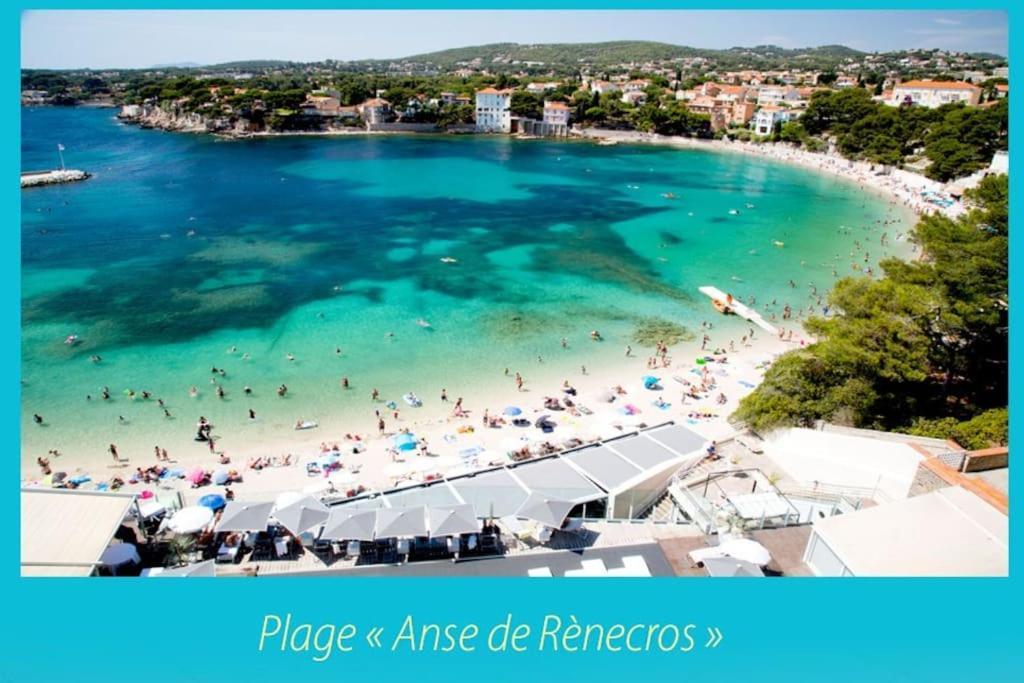 Lovely Flat In The Heart Of The Medieval City Hyères Esterno foto